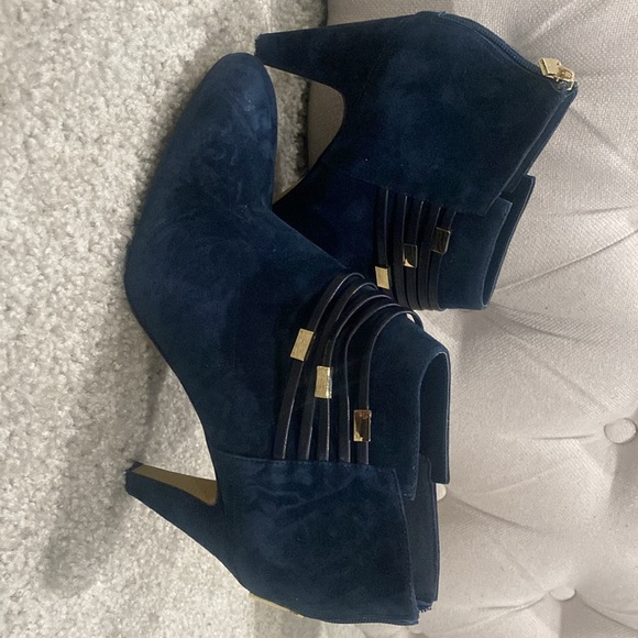 Bella Vita Navy booties sz 12 - Picture 3 of 7